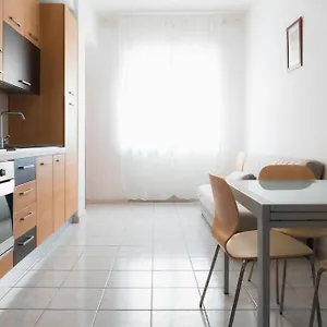 Turati Apartment: Seaside-center Appartamento